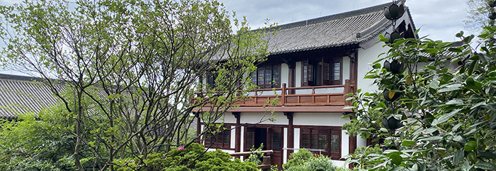 古镇旅游，怎样才能有幸福感？
